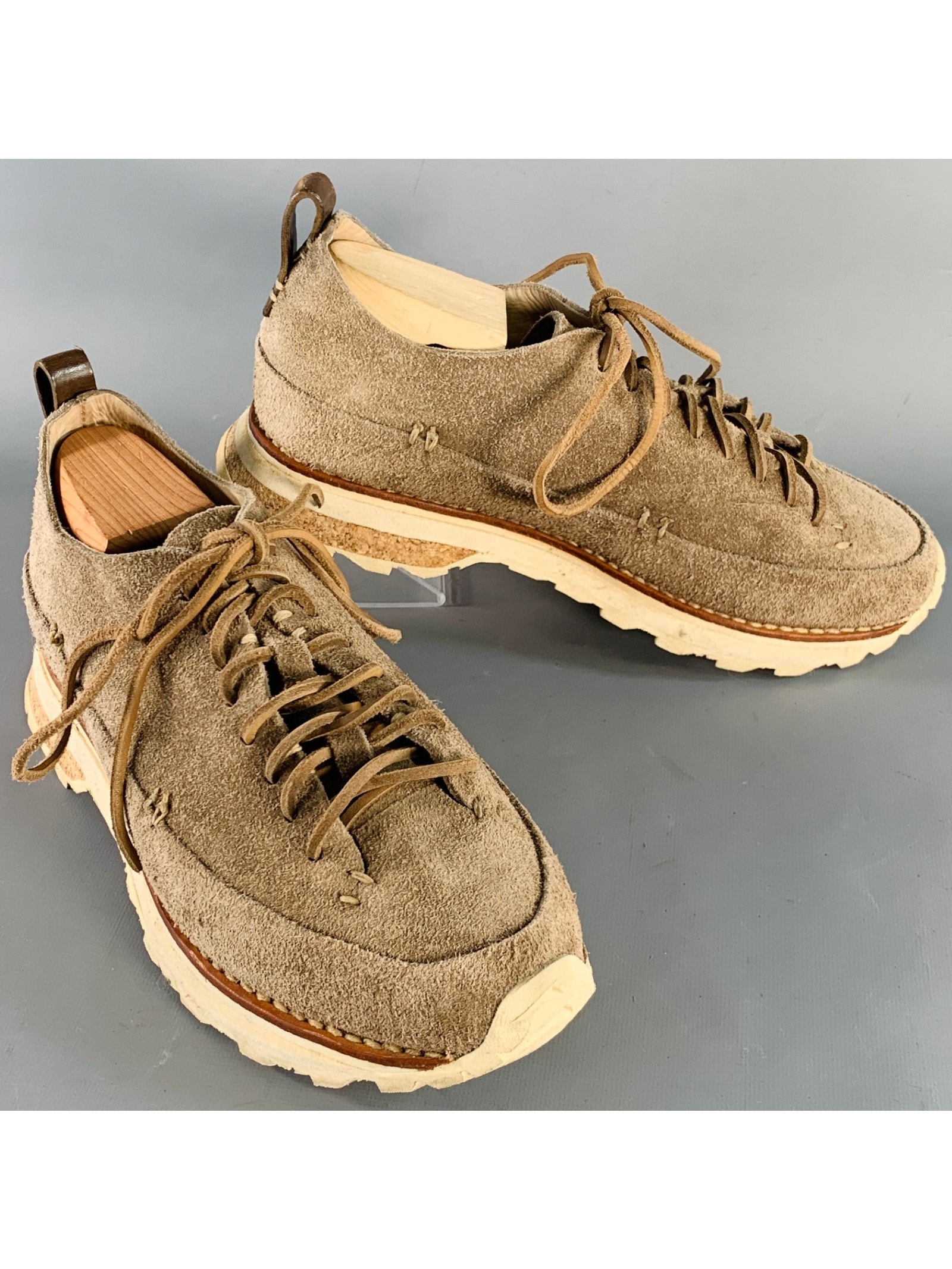 Feit Size 9.5 Tan Suede Lace-Up Chunky Sole Sneakers
